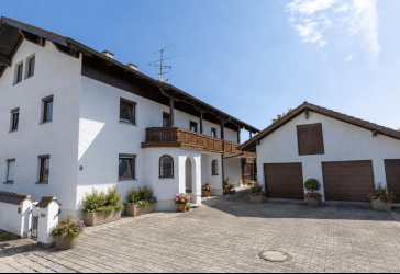 Vorschaubild Mehrfamilienhaus
