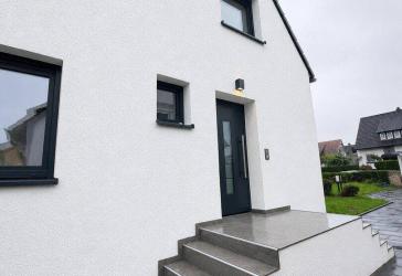 Sanierte ein Familienhaus