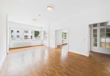 Modernisierte 4-Zimmer-Altbauwohnung in Bestlage von Frankfurt-Bockenheim