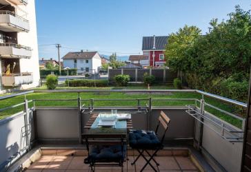 Provisionsfrei: vermietete 1-Zimmer-Wohnung mit Süd-Loggia, Stellplatz und Keller