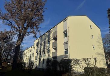 Gepflegte 4 - Zimmer - Wohnung mit Balkon in Landshut! - Für Kapitalanleger oder Eigennutzer!