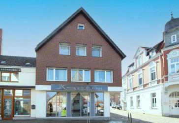 Wohn-/Geschäftshaus mit ca. 497 m² Fläche und ca. 36.000 € Soll-JNKM