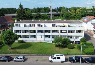 Entkernte 1,5-Zimmer-Wohnung mit Südbalkon und Stellplatz in Freiburg-Haslach