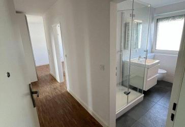Modernisierte, helle 2-Zimmer-Wohnung mit Wohnküche