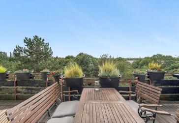 Stilvolles Penthouse mit Dachterrasse und Weitblick