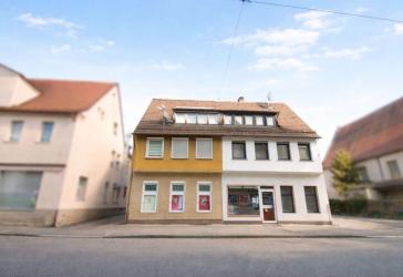 Attraktive Kapitalanlage in Bestlage: Vielseitige DHH mit stabiler Vermietung in Bad-Cannstatt