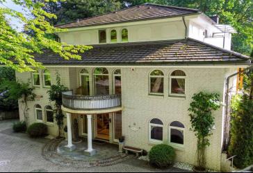 Vorschaubild Villa