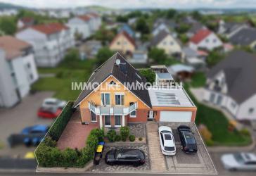 Modernes Zweifamilienhaus in bester Lage von Fulda-Galerie