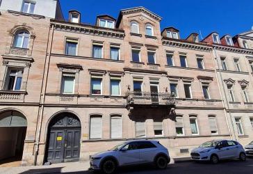 Sanierte Beletage Wohnung in der Fürther Innenstadt