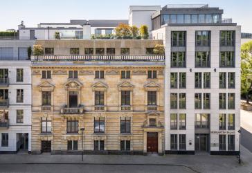 MODERNE ERDGESCHOSSWOHNUNG AM HOFGARTEN