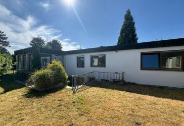 Wohnen auf einer Ebene mit besonderen Extras - Bungalow auf Erbpachtgrundstück in Gladbeck-Mitte!