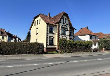 Ein Haus mit Charakter - Mehrfamilienhaus im Umland von Hannover!