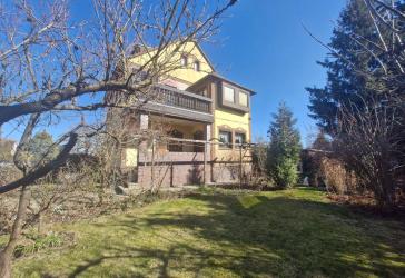 Stilvolle Landhausvilla - Wohnen mit Seele