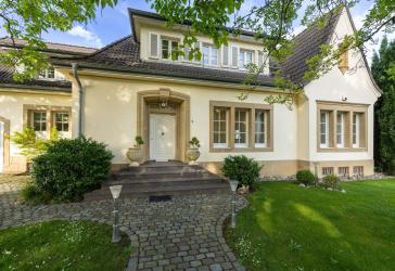 Vorschaubild Villa