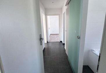 4 Zimmer Wohnung mit Balkon in Wolfen