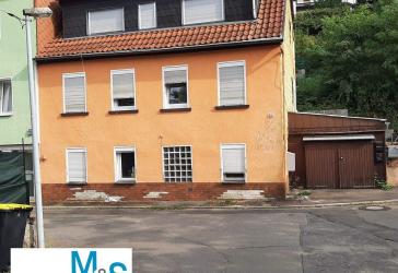Renovierungsbedürftiges Einfamilienhaus in Spießen-Elversberg zu verkaufen