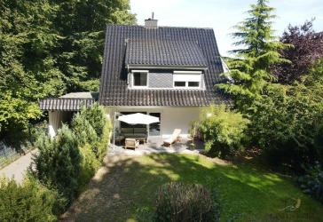 Einziehen und wohlfühlen - kernsaniertes Einfamilienhaus in begehrter Lage am Riesebusch