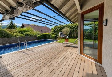 Großzügiges Haus mit Einliegerwohnung, Pool u. hochwertiger Ausstattung in Worblingen