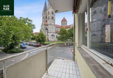 Top-Lage trifft Potenzial: 4-Zimmer-Wohnung mit Balkon in begehrter Lage - sofort verfügbar!