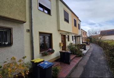 Provisionsfrei: Reihenmittelhaus in Köln-Esch von Privat