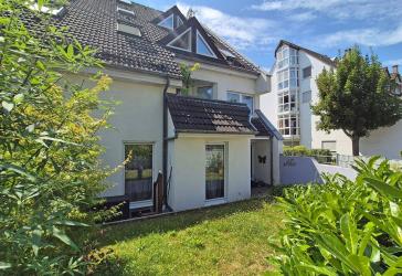 PROVISIONSFREI Zwei-Zimmer-Wohnung in Bestzustand und Toplage von MZ-Hechtsheim