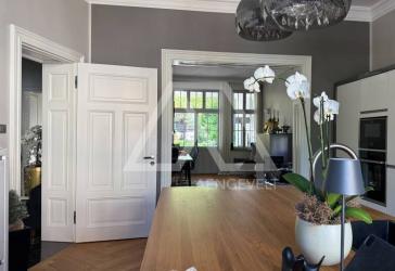 Vorschaubild Villa
