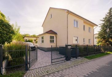 Großzügiges Familienhaus mit viel Platz, großem Garten und besonderem Grundstück