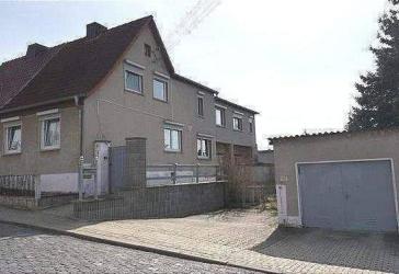 Einfamilienhaus mit Garten in Artern