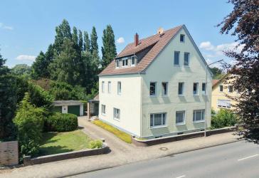 Betongold mit Potenzial: Dreifamilienhaus zum starken Einstiegspreis