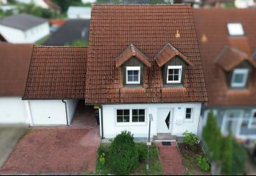 Vorschaubild Reihenendhaus