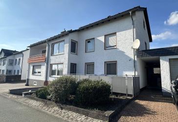 ***Mehrfamilienhaus mit drei Wohneinheiten in Meschede***
