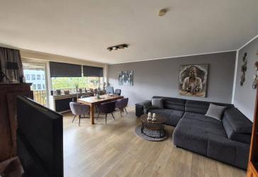 Gut geschnittene 3-Zimmer-Wohnung mit Einbauküche in Köln-Braunsfeld