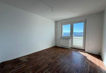 Achtung 1 Monat Miete sparen ** charmante 2 Zimmer Wohnung mit Balkon **