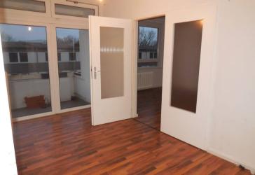 +++ Geräumige 3-Raum-Wohnung mit Balkon in Fredenberg zu vermieten +++
