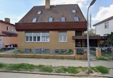 Möbliertes 22-m²-Zimmer in Frauen-WG 650 € warm Berlin-Rudow (Blumenviertel)
