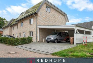 Neuwertiges Reihenendhaus mit ca. 247 m² Wohn- und Nutzfläche in ruhiger Lage von Itzehoe!