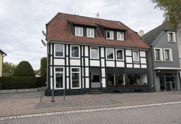 Vorschaubild Mehrfamilienhaus