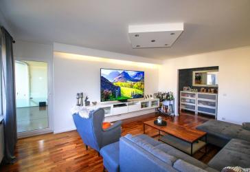 Stilvolle 4-Zimmer-Wohnung mit zwei Balkonen und durchdachtem Grundriss