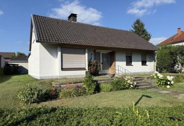 Bungalow in zentraler Lage
