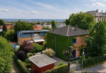 Familien willkommen! Gepflegtes Einfamilienhaus mit 4 Zimmern und schönem Garten in Dresden-Naußlitz