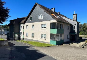 4 Häuser in guter Lage von Remscheid Lennep und PV Anlage