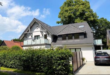 Exklusive und vollständig sanierte Eigentumswohnung in Bremen-Borgfeld
