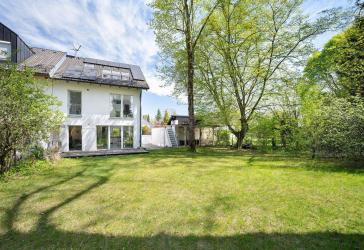 H&G - Mehr Zuhause. Weniger Energiekosten. - Niedrigenergiehaus mit großem Garten in Vaterstetten