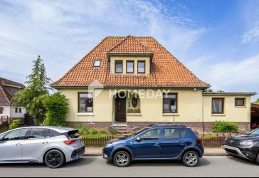Viel Platz für die ganze Familie - Einfamilienhaus mit großem Garten auf über 1.000 m² Grundstück