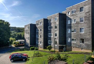 Geräumige Wohnung mit Balkon in schöner Lage