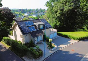 Exklusives und unabhängiges Wohnen auf 3 Ebenen - energieeffizient und zukunftssicher