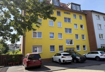 Helle 3-Zimmer-Maisonette mit Südbalkon und Stellplatz in Leverkusen-Lützenkirchen