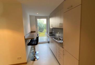 WG ? 4-Zimmer Wohnung, 5 Min. zur Uni, Terrasse, incl. Strom, Wlan
