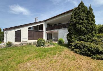 Vorschaubild Reihenendhaus