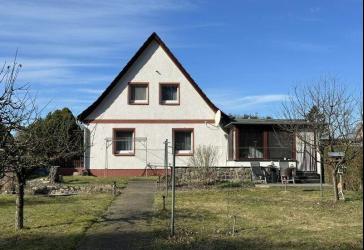 Ruhige Idylle direkt am Buchenwald und in nur ca. 600 m am Malchower See